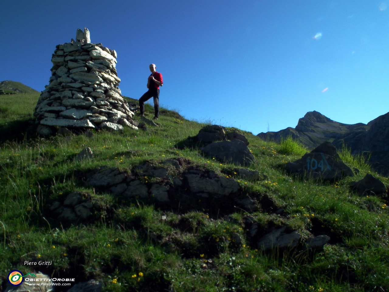 14 'Omo' del Menna (1600 m.)....JPG